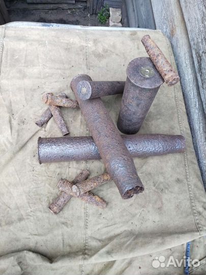 Каски сш,лопатки ркка,и др. ВОВ