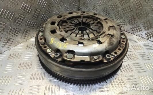 Маховик демпферный бензиновый BMW 3 E90/E91 (9NI08