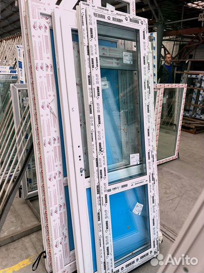 Двери пластиковые новые