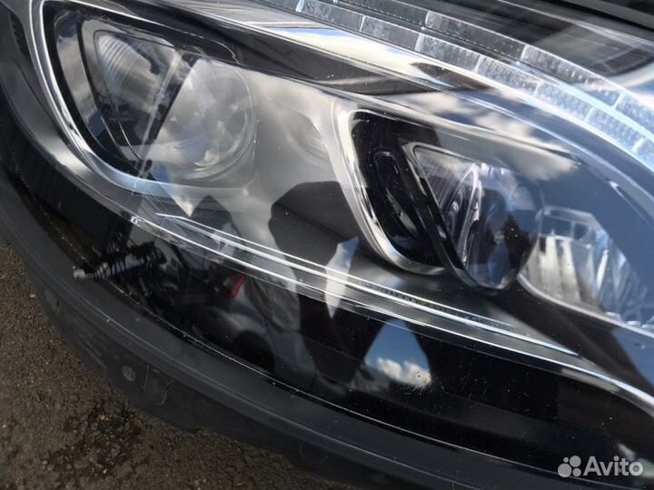 Фара светодиодная передняя правая Mercedes Benz S