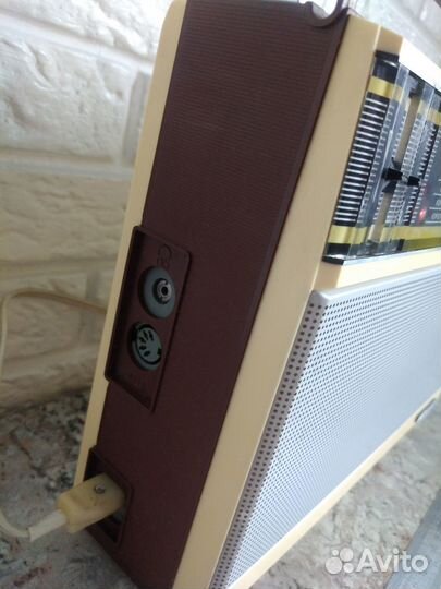 Радиоприёмник VEF-317 / вэф-317 Времён СССР