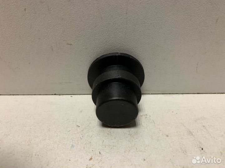 Пробка фланца охлаждающей жидкости Volkswagen Golf