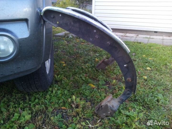 Кенгурятник на тайота