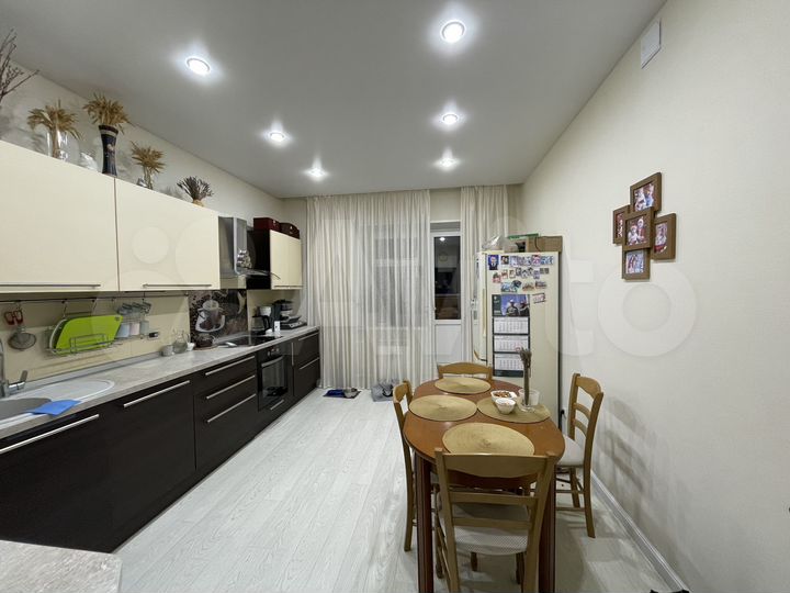 2-к. квартира, 88,9 м², 11/12 эт.