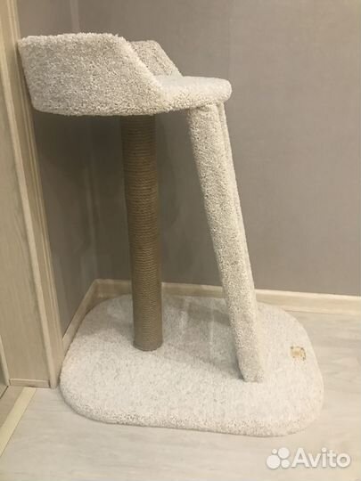 Когтеточка с лежанкой 