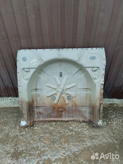 Пол багажника, тазик Renault Duster 4WD