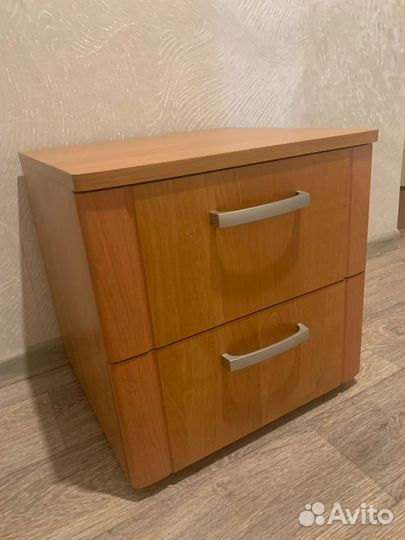 Тумба прикроватная бу