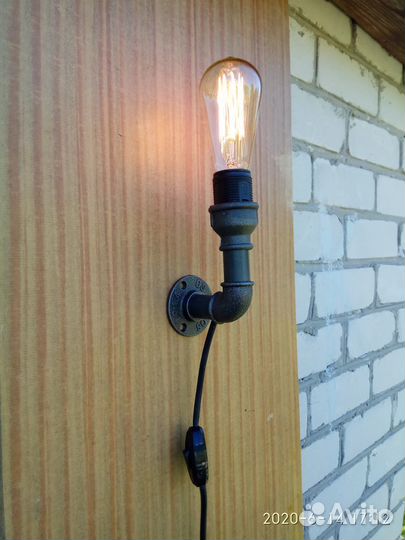 Настенный светильник (бра) в стиле Лофт