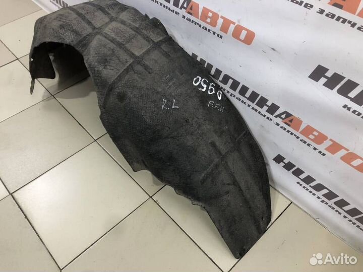 Подкрылок задний левый Форд Фокус 2