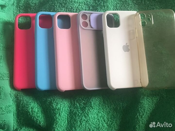 Чехол на iPhone 11