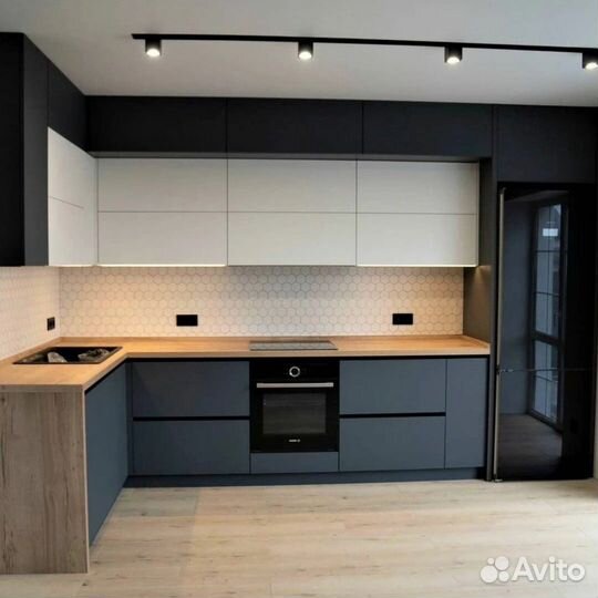 Кухня дизайнерская