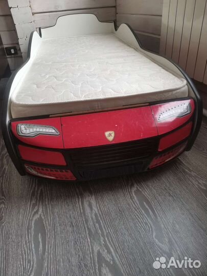 Кровать детская