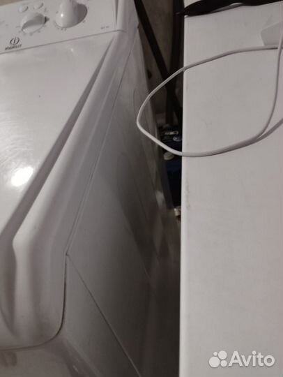 Стиральная машина бу вертикальная загрузка Indesit