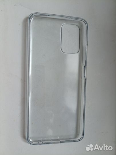 Чехлы для телефонов