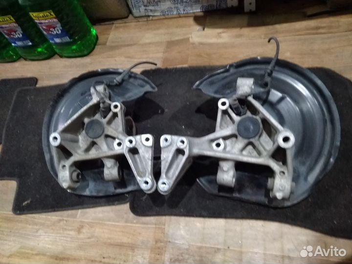 Кулак поворотный задний VW Passat B6