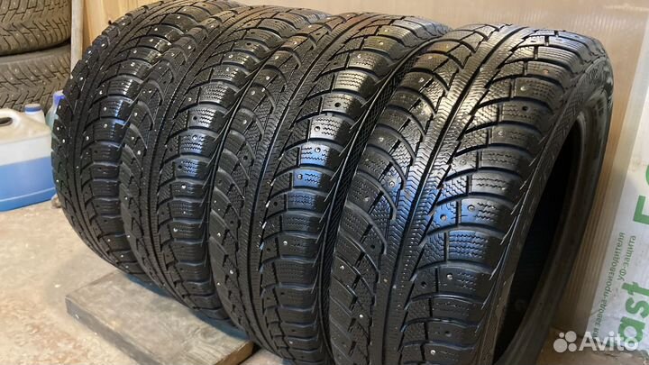 Gislaved Nord Frost 5 195/60 R15 88T