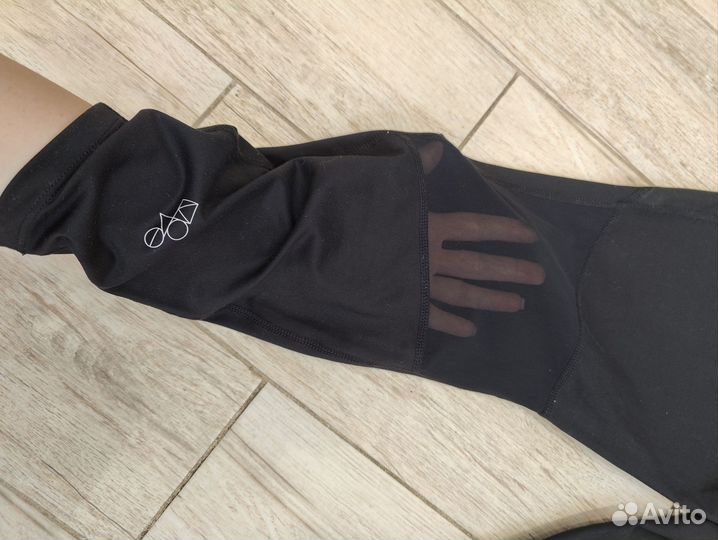 Костюм для йоги и фитнеса и спорта