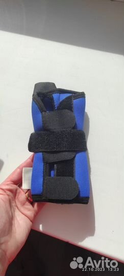 Бандаж на запястье детский