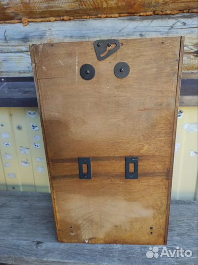 Часы настенные Янтарь требуется то