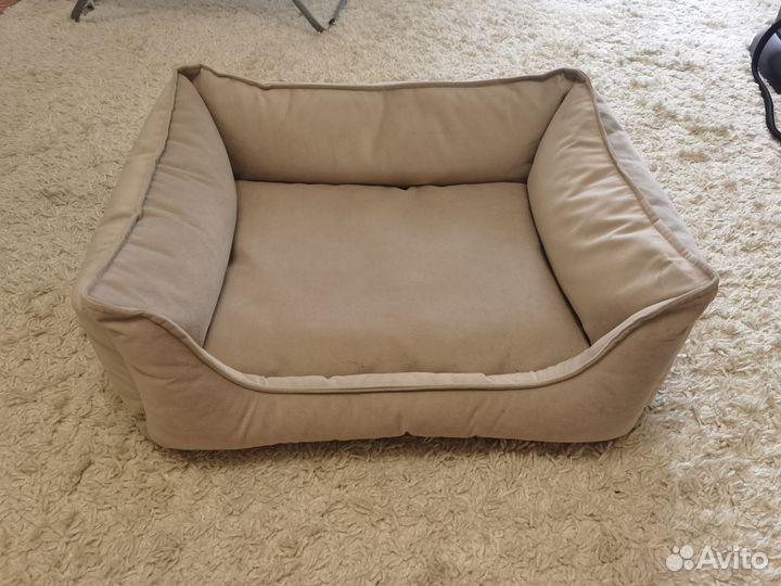 Лежанка для собак
