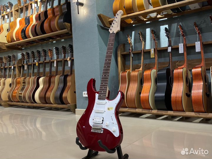 Yamaha pacifica 112j Электрогитара