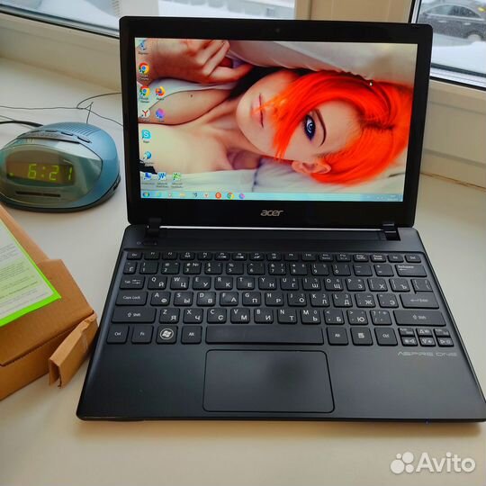 Маленький Нетбук Acer