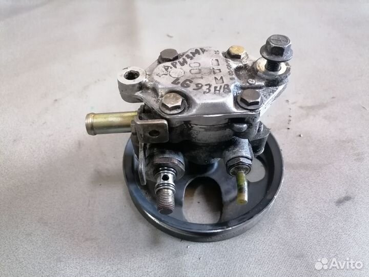 Насос гур 1.8 4G93 Mitsubishi Carisma (DA) 2000 г