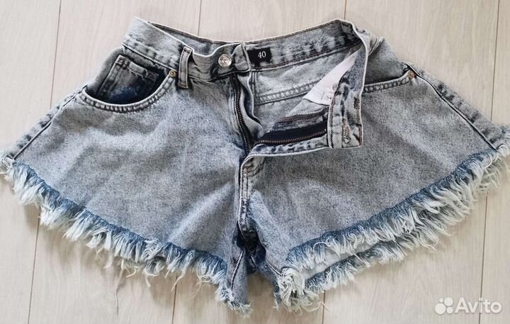 Женские джинсовые шорты 40 42