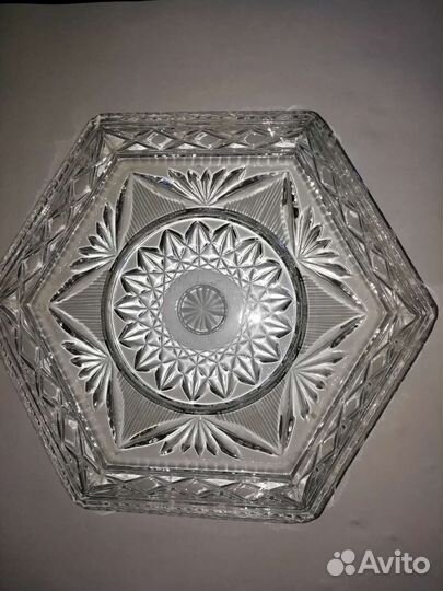 Салатники,вазы,бокалы,графины