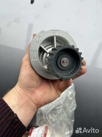 Водяной насос GMB GWG92A