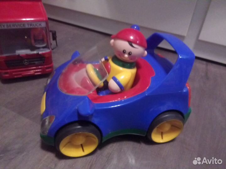 Игрушки машинки для мальчика