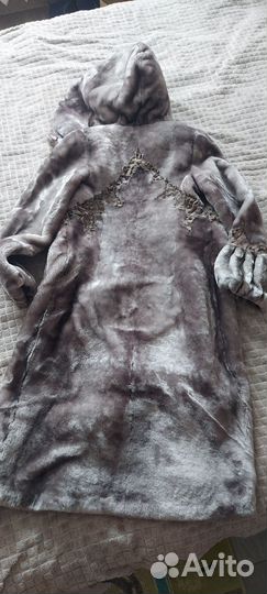 Шуба мутоновая с капюшоном