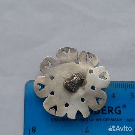 Старинная нашивка серебро цветочек