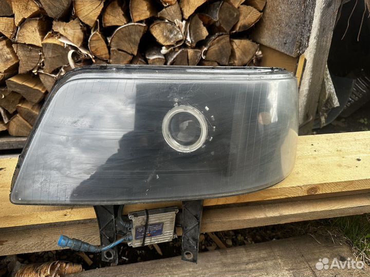 Фары на volkswagen transporter t5