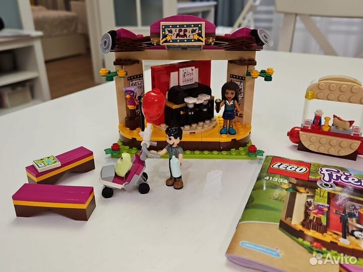 Lego friends 41334 Сцена Андреа в парке