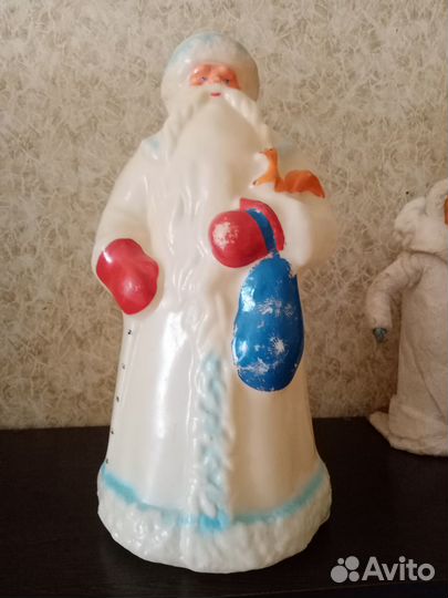 Продаётся Дедушка Мороз и Снегурочка