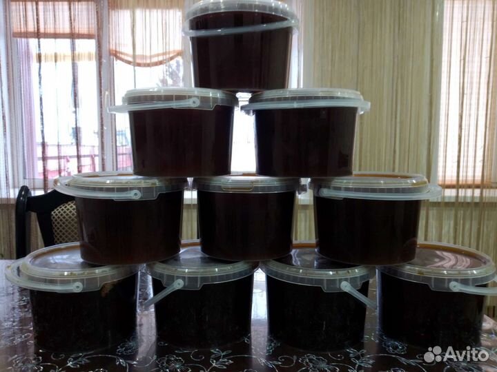 Мёд гречишный и другие продукты пчеловодства