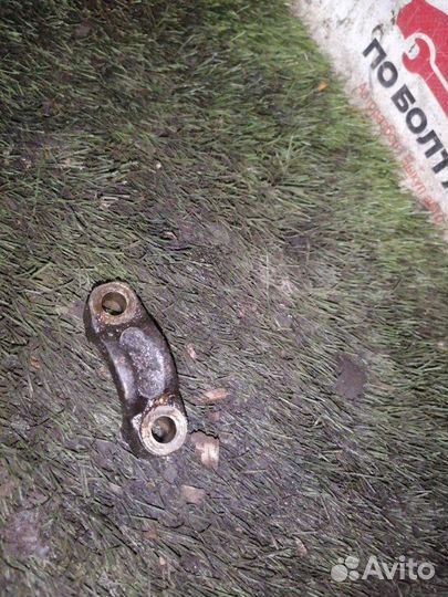 Бугель распредвала Газ 31105 406 2006