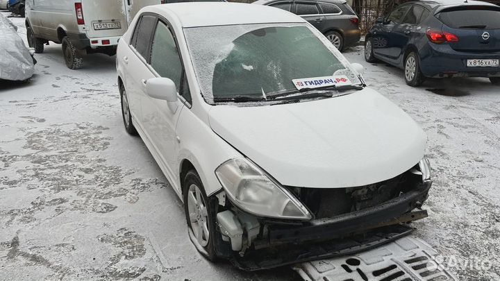 Приемная труба глушителя Nissan Tiida (C11) 20010-ZW51A