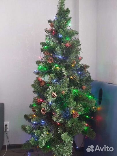 Елка искусственная