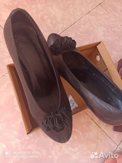 Обувь женская 39 размер