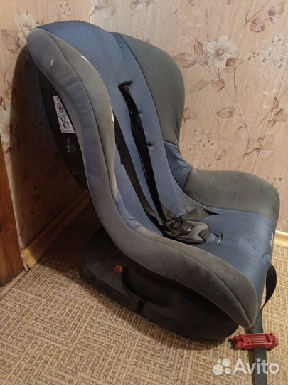 Детское автокресло 9-18 кг