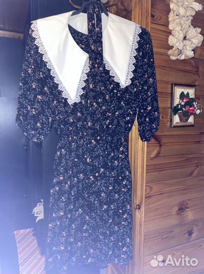 Платье женское