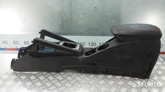 Подлокотник центральный KIA CEE'D 1 (SML24IX01)