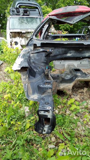 Лонжерон передний правый Volkswagen Passat B6