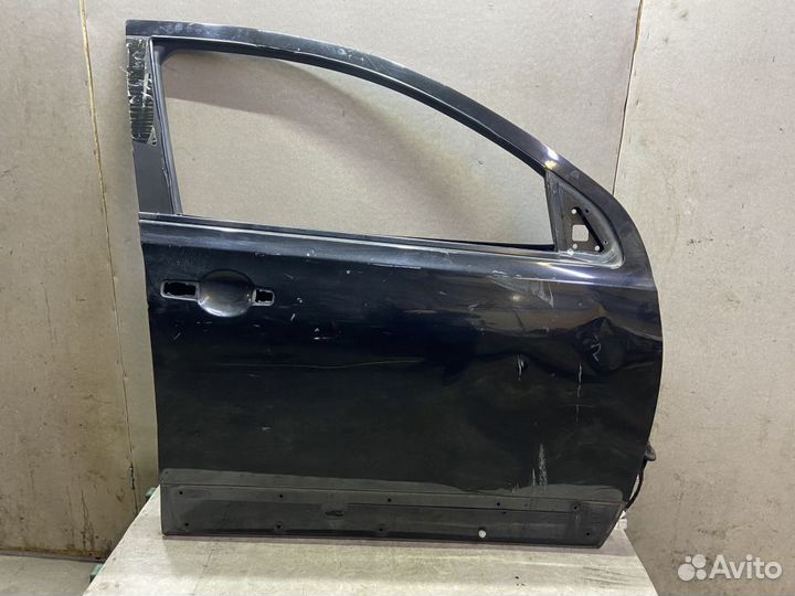 Дверь передняя R Nissan Qashqai J10 С дефектом