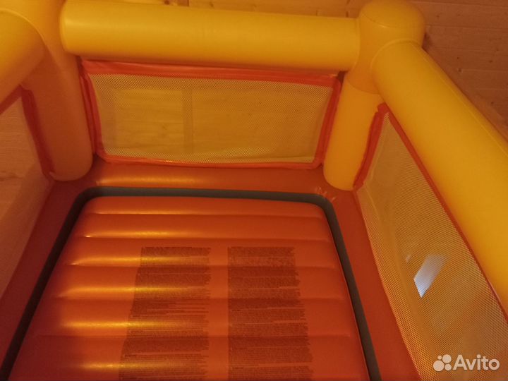 Детский надувной батут