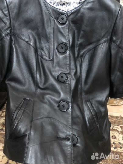 Жилетка женская кожаная