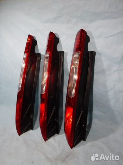 Фонарь левый (хэтчбек) Ford Focus 2 / Форд Фокус