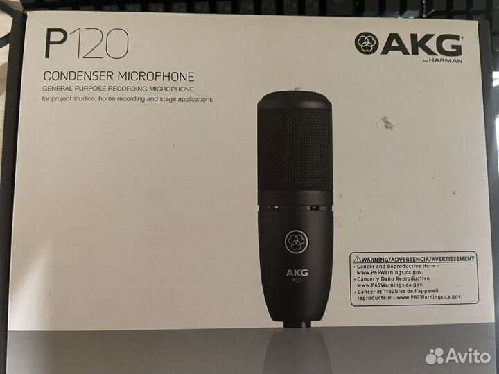 Студийный микрофон и звуковая карта